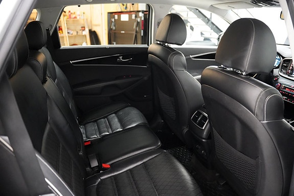 Kia Sorento 26 of 29