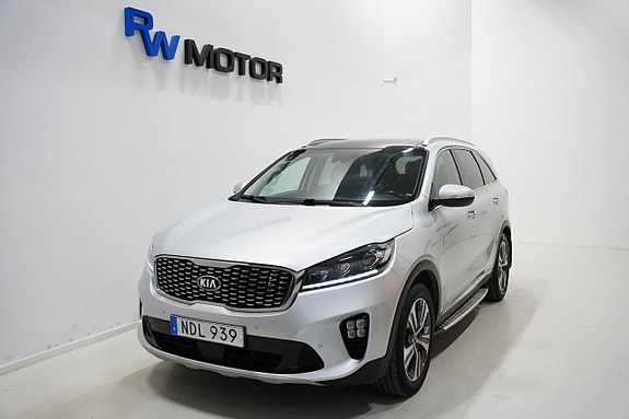 Kia Sorento 2 of 29