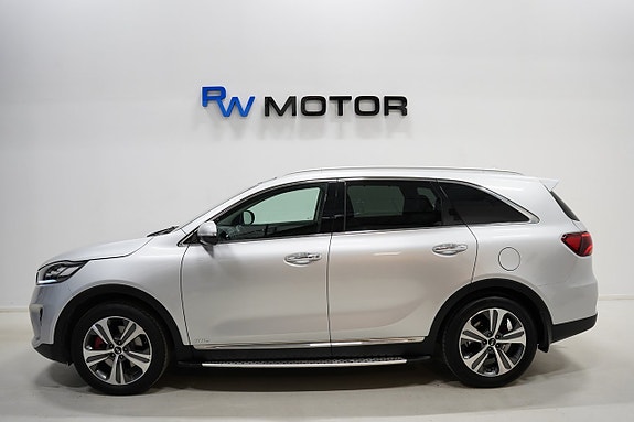 Kia Sorento 3 of 29