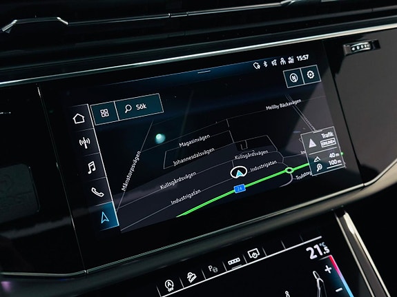 Audi Q8 14 of 22