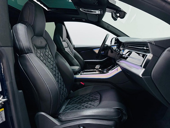 Audi Q8 7 of 22