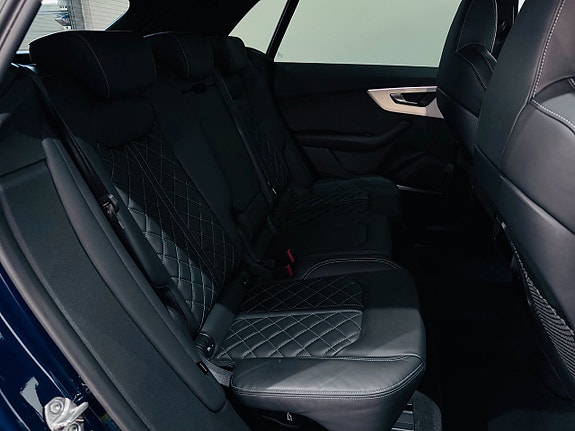 Audi Q8 8 of 22