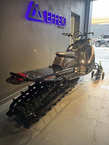 Polaris 850 RMK KHAOS 155 SLASH 2 of 2