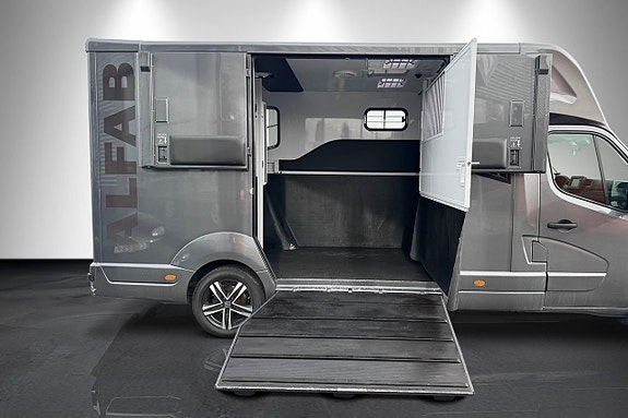 Renault Master 6 of 16