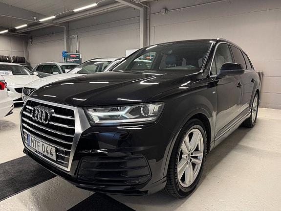 Audi Q7 5 of 5