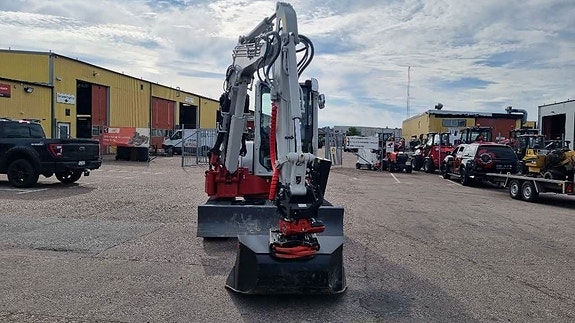 Takeuchi TB 257 FR 10 of 14