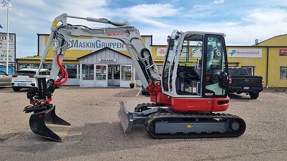 Takeuchi TB 257 FR