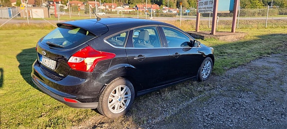 Ford Focus 4 of 5