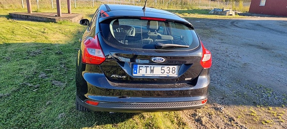 Ford Focus 5 of 5