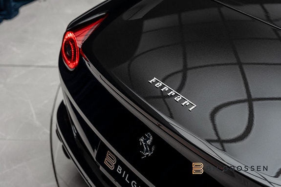 Ferrari California T 13 of 27