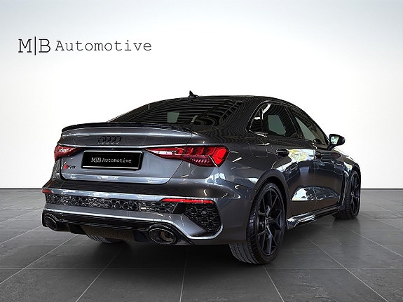 Audi RS3 6 of 17