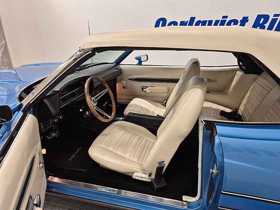 Ford Torino 5 of 5