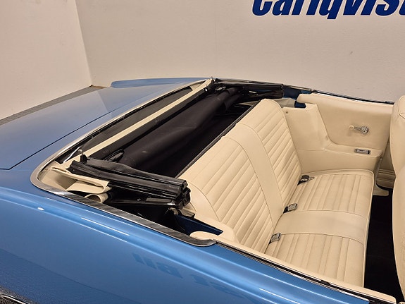 Ford Torino 16 of 19