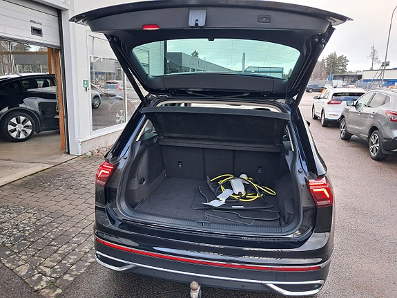 Volkswagen Tiguan 7 of 7
