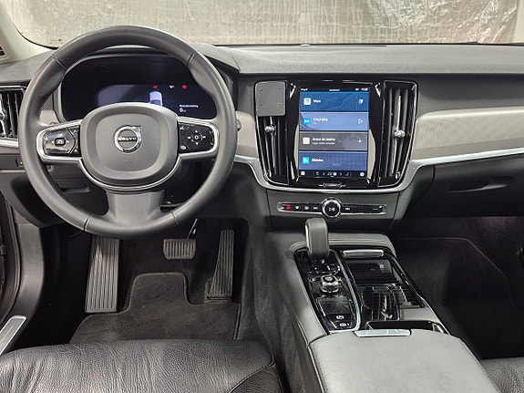 Volvo V90 6 of 10