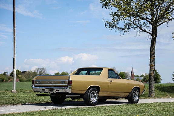 Chevrolet El Camino 8 of 17