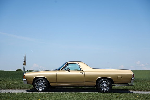 Chevrolet El Camino 9 of 17