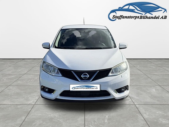 Nissan Pulsar 2 of 5