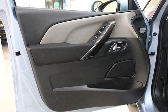Citroen Grand C4 Picasso 7 of 12