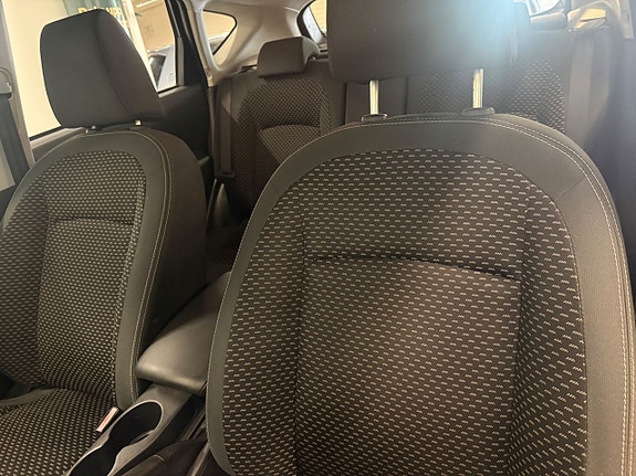 Nissan Qashqai 9 of 23
