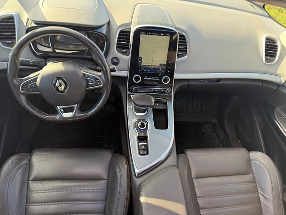 Renault Espace 10 of 17