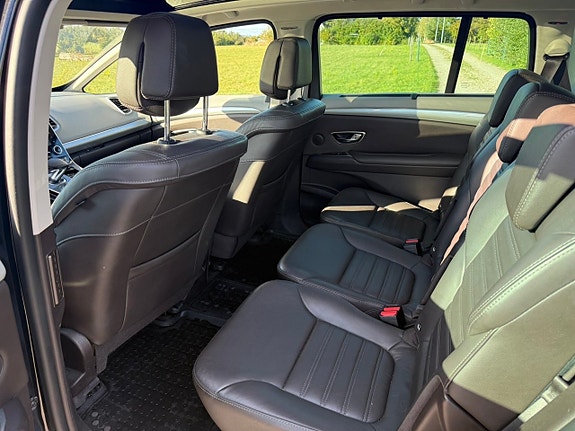 Renault Espace 11 of 17