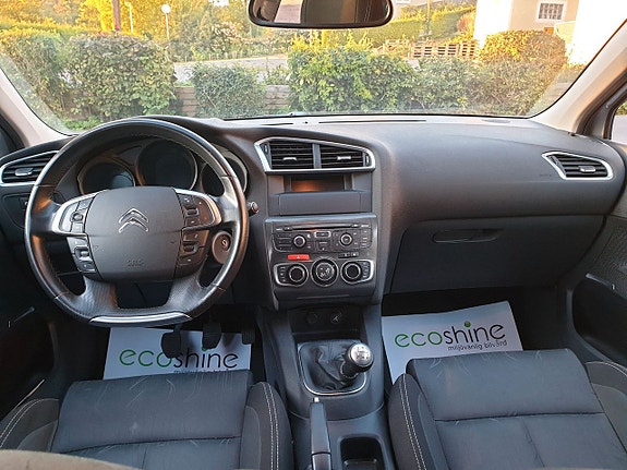 Citroen C4 14 of 20