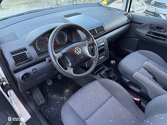 Volkswagen Sharan 21 of 21