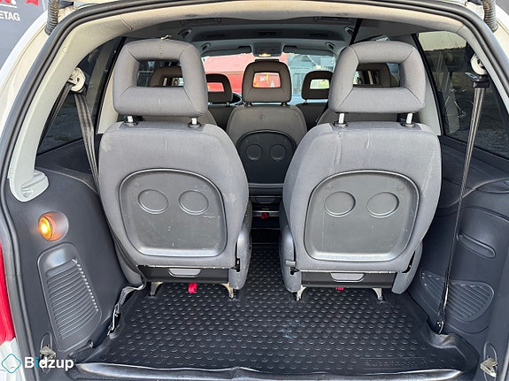 Volkswagen Sharan 15 of 21