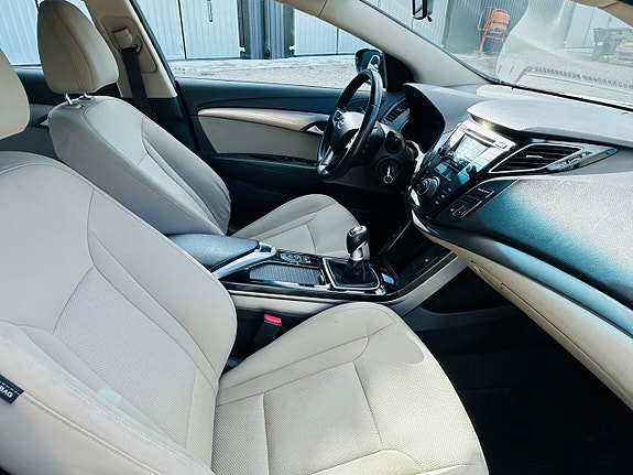 Hyundai i40 9 of 14