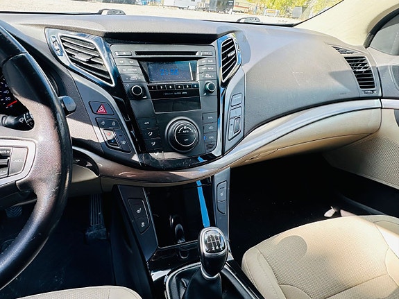 Hyundai i40 14 of 14