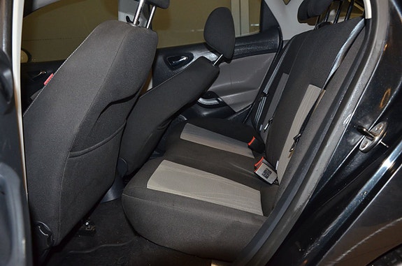 Seat Ibiza 13 of 16