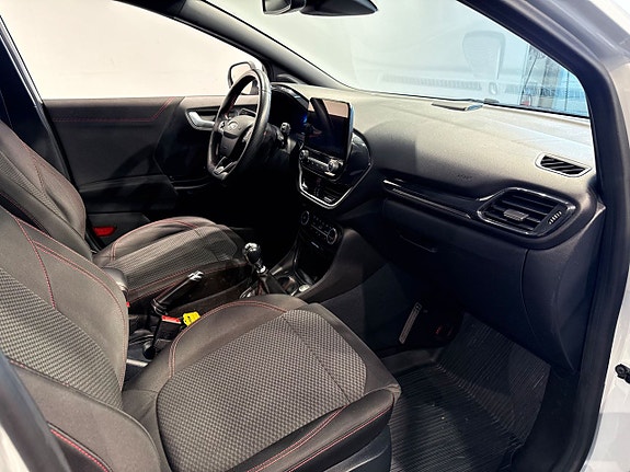 Ford Puma 9 of 12