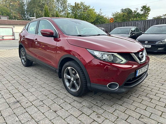 Nissan Qashqai 2 of 5
