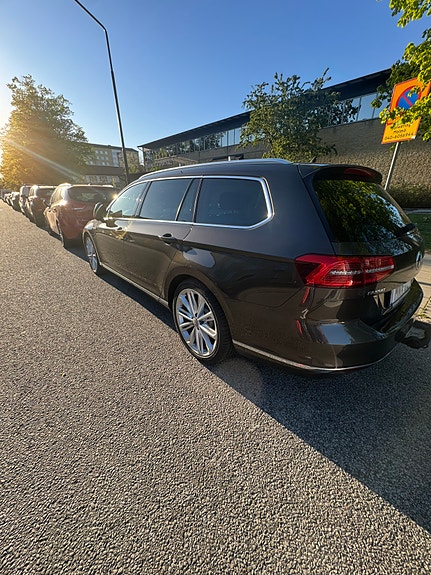 Volkswagen Passat 4 of 5