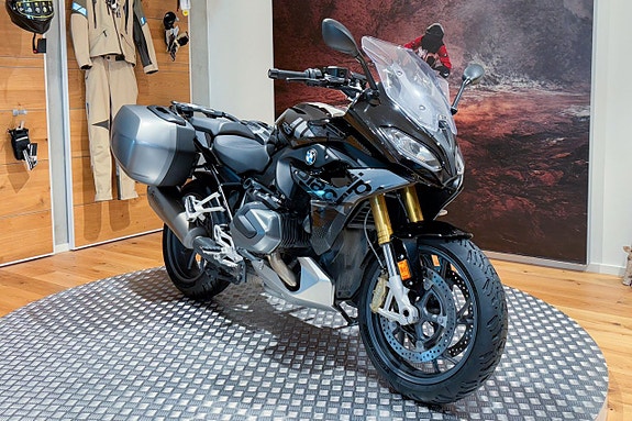 BMW R 1250 RS |Akrapovic|Sidoväskor|NYA DÄCK|ALLA PAKET| SE SPEC| 3 of 5