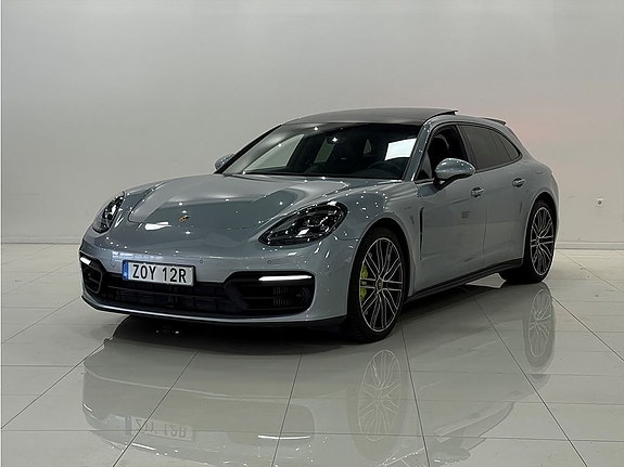 Porsche Panamera 4