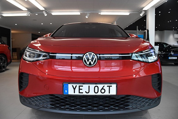 Volkswagen ID.4 3 of 26