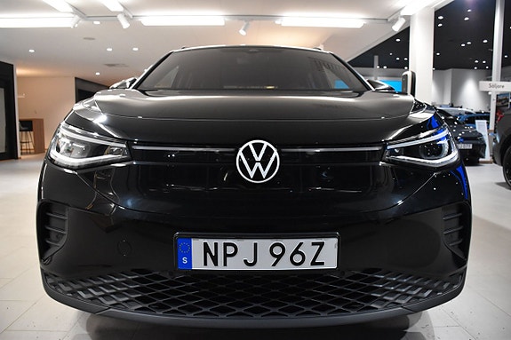 Volkswagen ID.4 3 of 26
