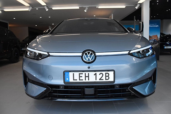 Volkswagen ID.7 3 of 5