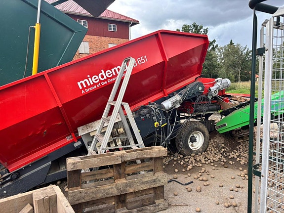 Miedema avlastarbord SB651 till potatis
