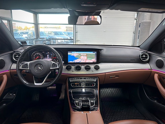 Mercedes-Benz E220 d 14 of 18