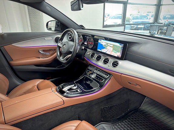 Mercedes-Benz E220 d 13 of 18