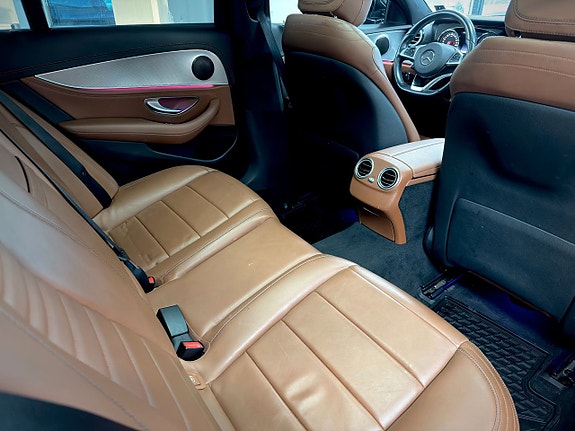 Mercedes-Benz E220 d 11 of 18