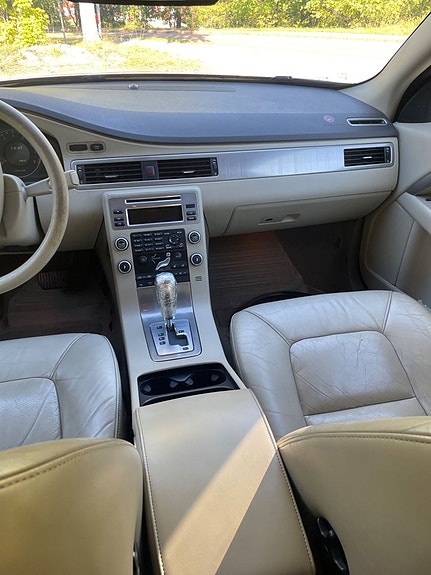 Volvo S80 5 of 5