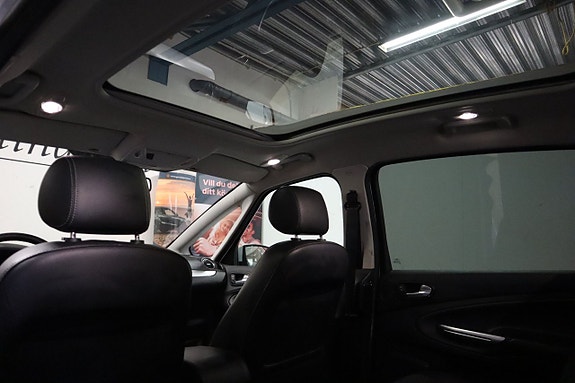 Ford S-MAX 16 of 23