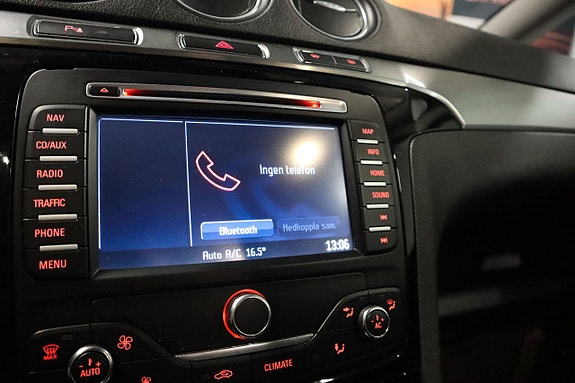 Ford S-MAX 19 of 23