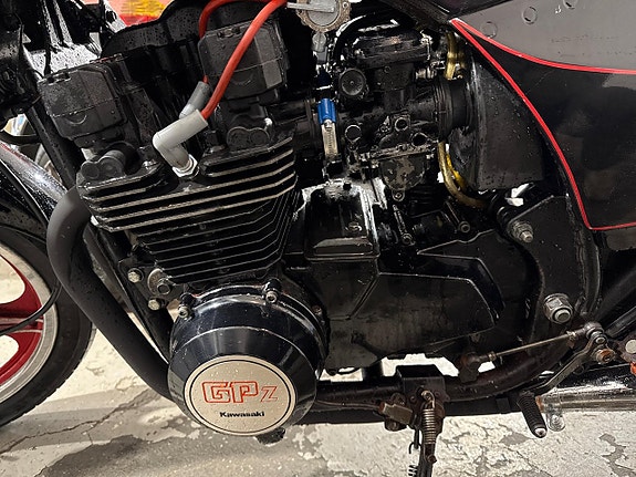 Kawasaki Zx 750-a1 /GP 14 of 21