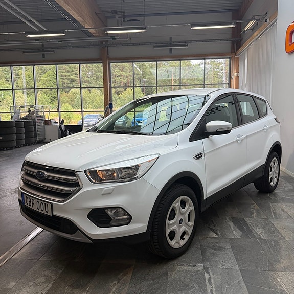 Ford Kuga 5 of 12
