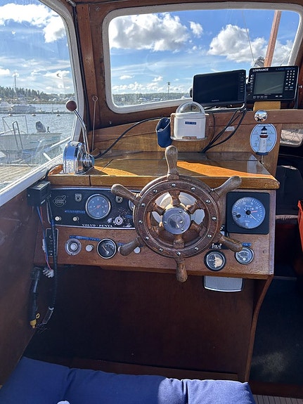 Oxelö 26 1970 Volvo Penta 9 of 15